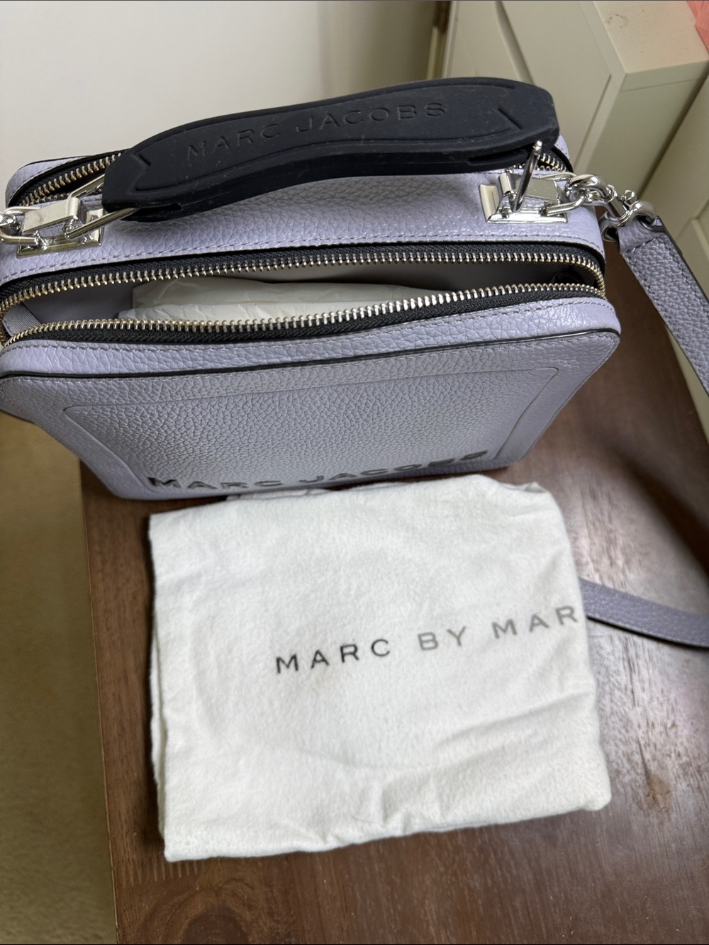 Marc Jacobs Lavender Pebbled Leather Crossbody Box Bag with Top Handle - Picture 7 of 8